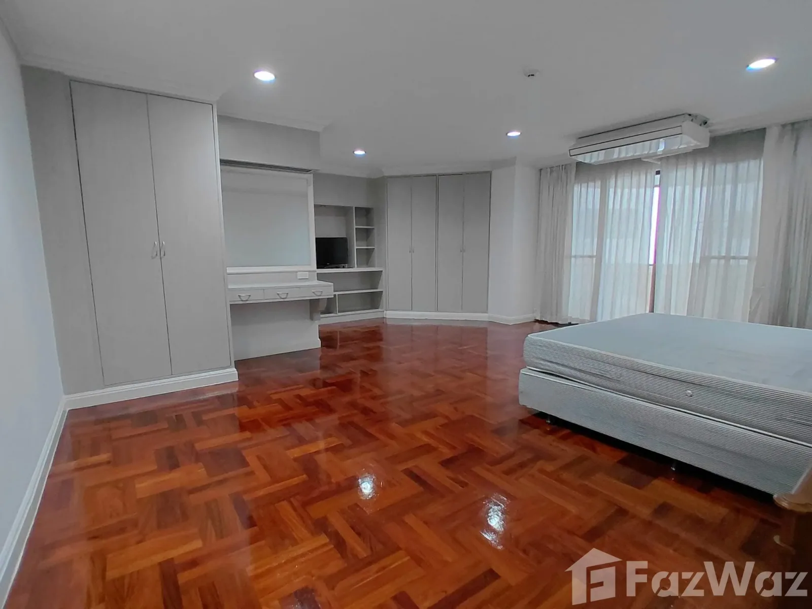 GM Mansion — source-listed rental photograph 1